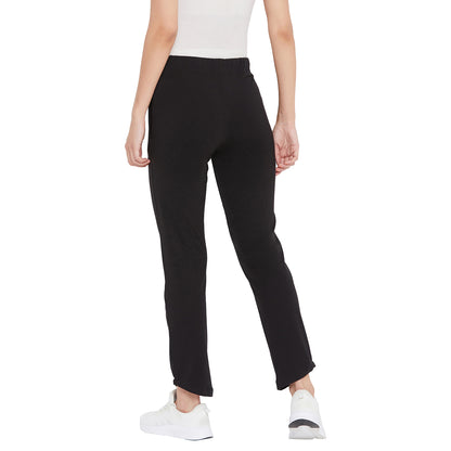 Women Regular Fit Solid Track Pant Black Color