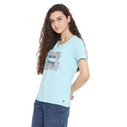 It Made Me Strong Print Light Blue T-Shirt for Women